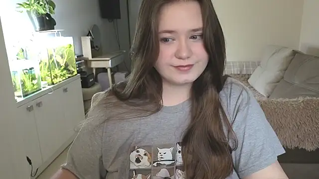 remirann  online show from December 4, 12:18 pm