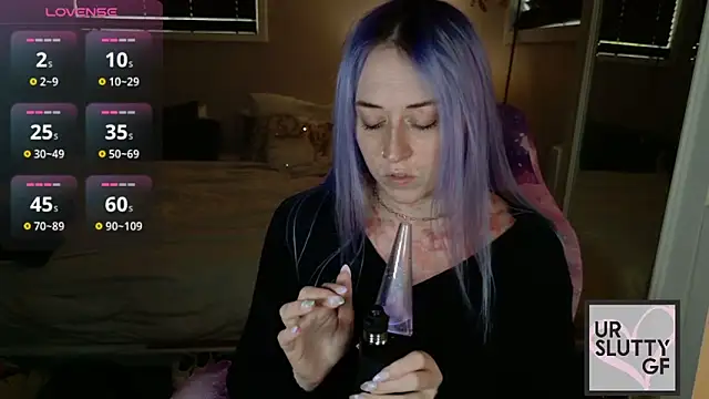 ursluttygf online show from May 1, 3:59 pm