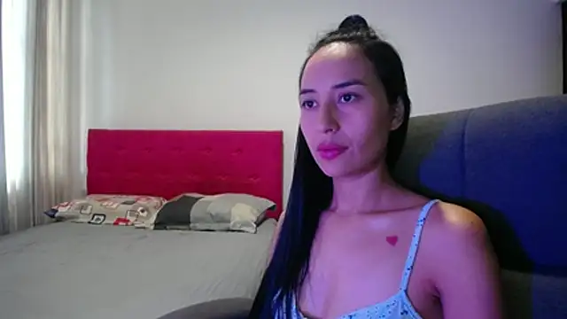 LisaRiveraxxx online show from February 10, 7:06 pm