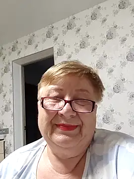 Lena Gaby online show from July 6, 6:10 pm