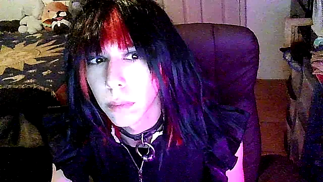 crystalxh online show from October 31, 6:56 pm