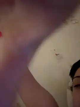 Prettylilgirll online show from July 21, 8:53 pm