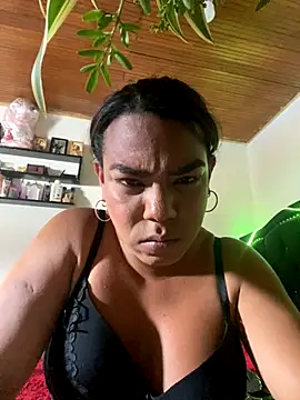 NatiBrunet online show from November 10, 5:19 pm