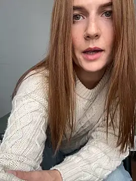 BritneyHall online show from May 4, 9:13 am