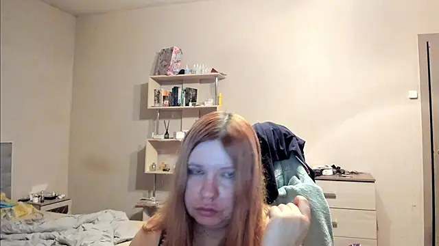 annabigasss online show from September 15, 6:15 pm