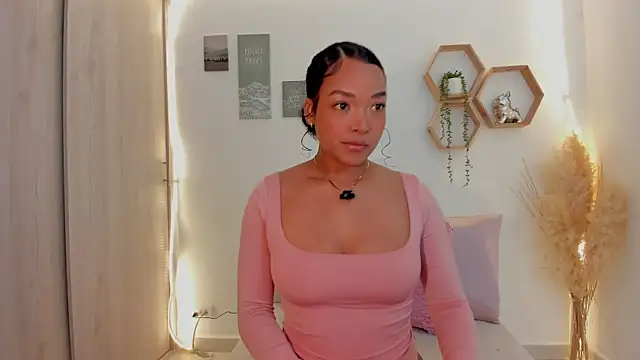 mariam hill online show from August 3, 11:54 pm