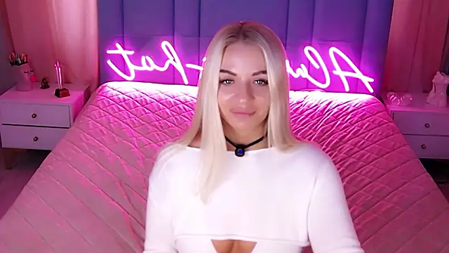 AllwaysHotJ online show from February 28, 5:51 am