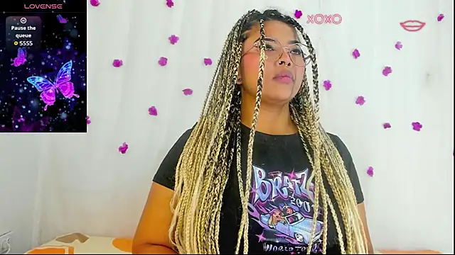 moana taylor online show from January 9, 1:59 pm