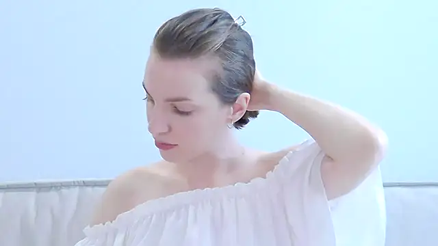 Beauty Alex online show from June 28, 2:18 am