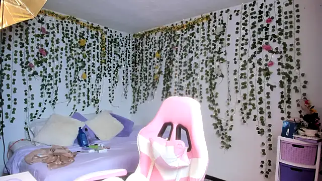 violeta milleer online show from November 27, 5:38 pm