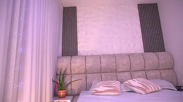 katy rioss online show from March 6, 12:11 pm