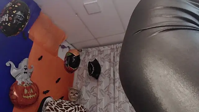 valquiria sirgun online show from October 29, 11:14 am