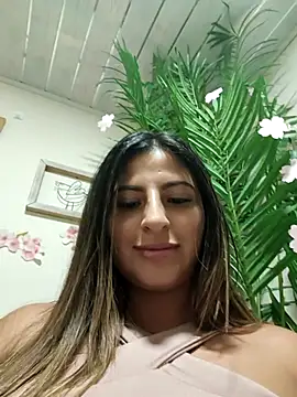Snapshot of little_antonela chatting on October 7, 4:55 pm little antonela online show from October 7, 4:55 pm