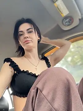 PrincessaHill  online show from March 17, 7:34 am