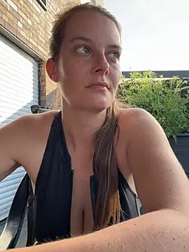 newMichelle online show from June 26, 6:03 am