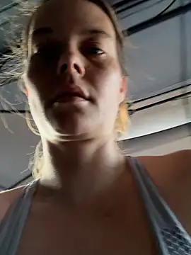 newMichelle online show from July 28, 5:27 am