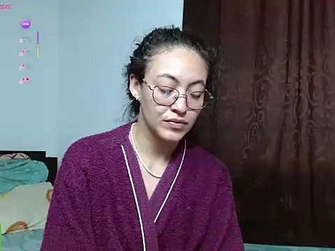 Olivia Bright online show from June 28, 9:43 pm