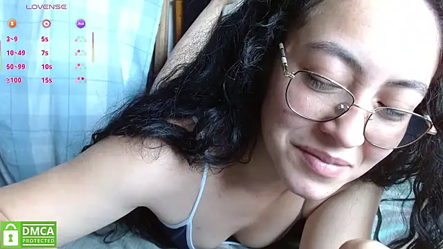Olivia Bright online show from July 8, 6:32 pm