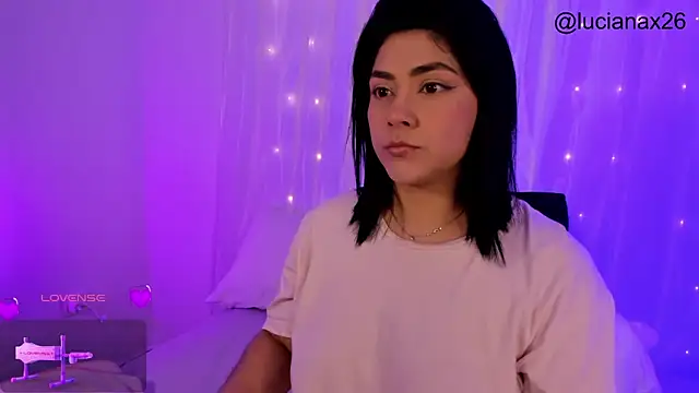 lucy26  online show from November 26, 3:29 am