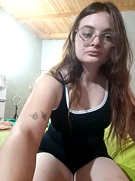 Emmacut online show from November 12, 5:11 pm