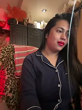 BigDominaMia online show from June 27, 10:49 am