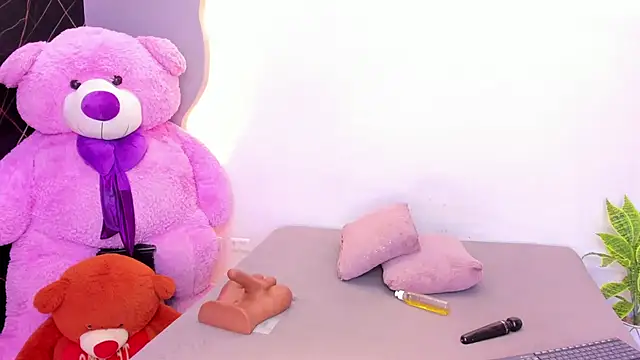 ArianaBlackk online show from July 17, 1:04 pm