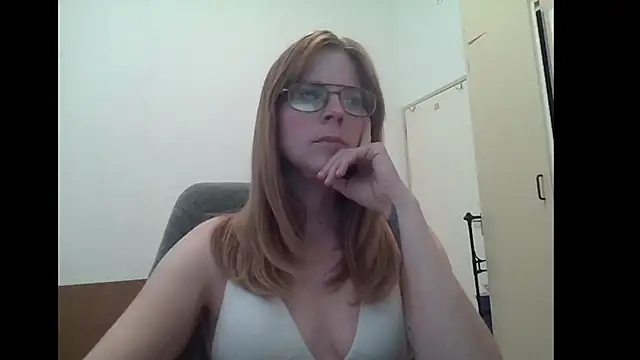 SavannaGirly online show from July 23, 8:44 am