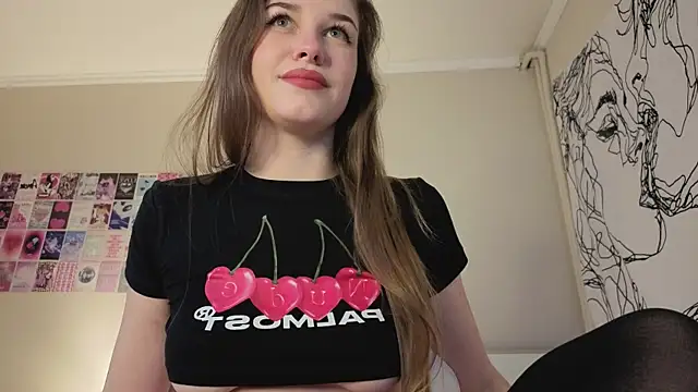 LisaSweetie online show from January 15, 11:33 pm