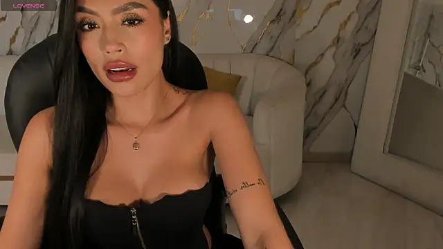 JadeEvansX online show from July 28, 7:50 pm