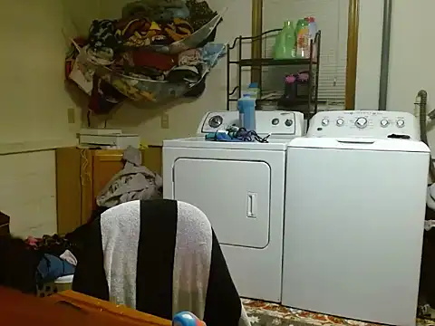 missymilf online show from October 11, 2:05 am