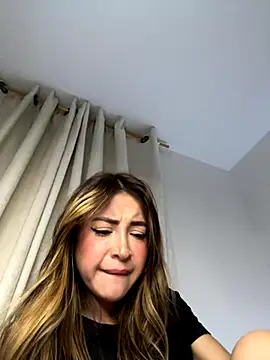 abby1nicolette online show from November 15, 4:57 am