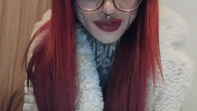 Snapshot of tamarapervert chatting on October 9, 11:20 pm tamarapervert online show from October 9, 11:20 pm