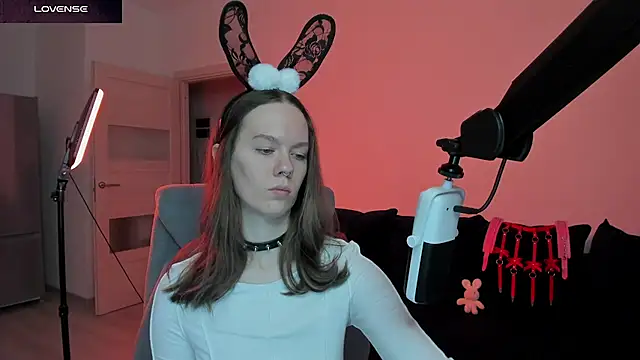 SharkyBaby online show from February 23, 3:00 pm