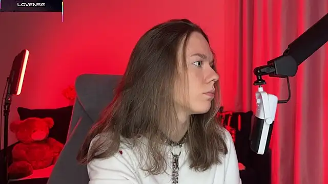 SharkyBaby online show from November 1, 3:27 pm