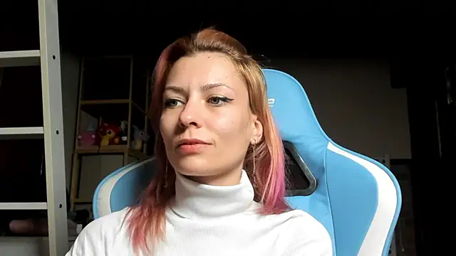 karo123421 online show from October 25, 7:21 pm