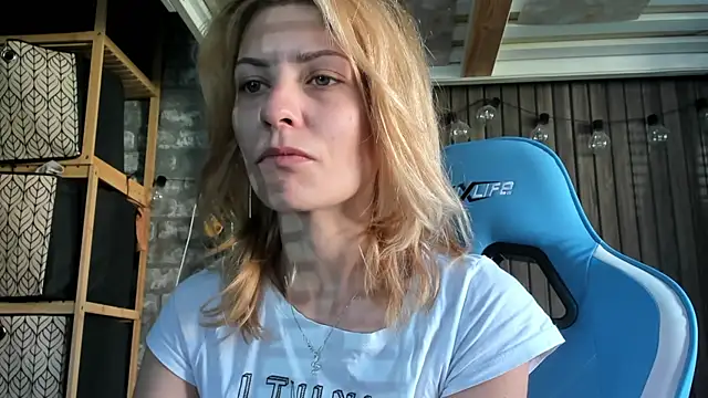 karo123421 online show from September 20, 7:28 am