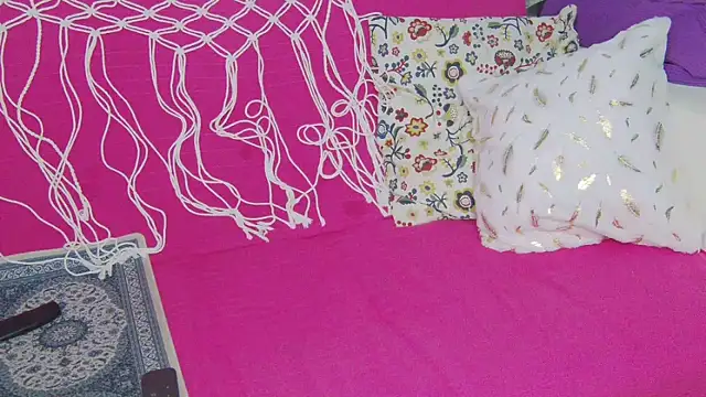 Brilliant Doll online show from June 18, 3:19 am