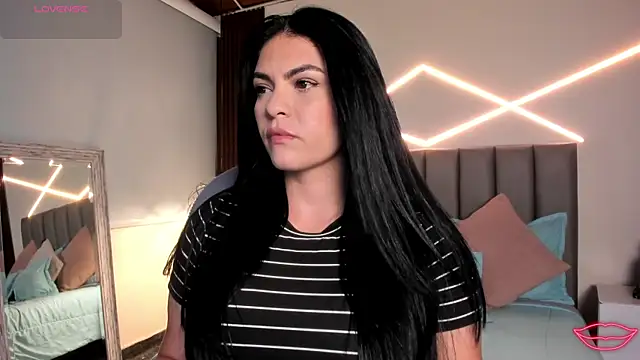Veronicalanx1 online show from June 23, 4:21 am