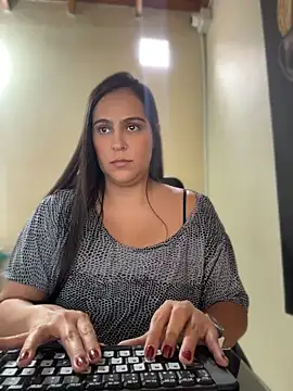 kendall 52 online show from May 6, 3:27 pm