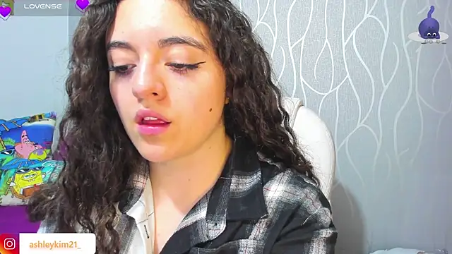 AshleyKim  online show from November 29, 12:47 am