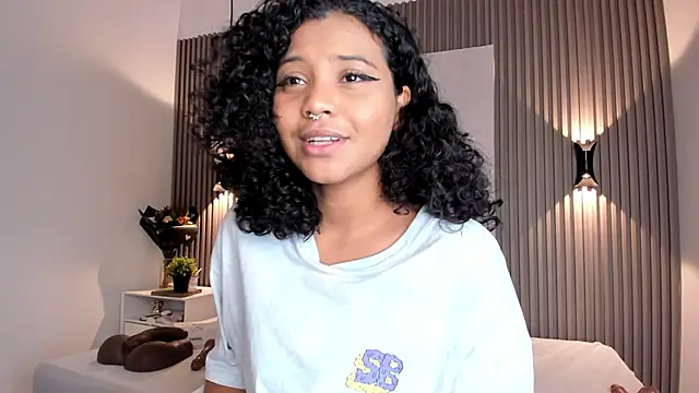 Zafiiraa online show from November 22, 3:26 pm