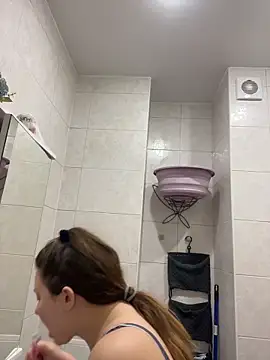 DienkaGreen online show from March 12, 10:40 am