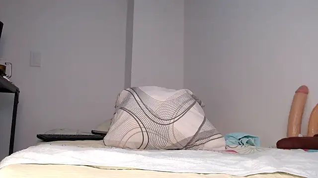 karolgirl-1 online show from June 26, 12:01 am