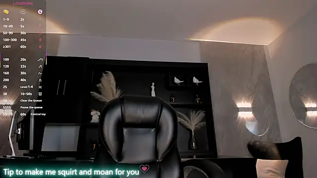 NickyLawson online show from October 23, 5:46 am