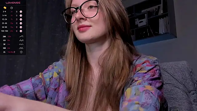 mollytuck online show from September 15, 4:36 pm