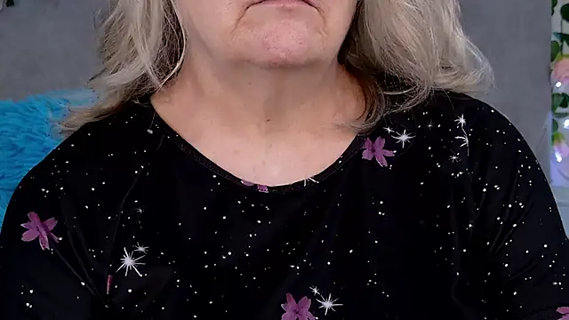 Kaitlyn Winters online show from February 25, 7:56 pm