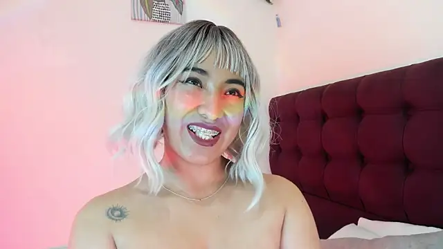 Athompzon online show from December 19, 8:23 pm