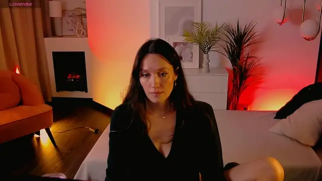 Snapshot of AgnesGoddess chatting on October 1, 7:46 am AgnesGoddess online show from October 1, 7:46 am