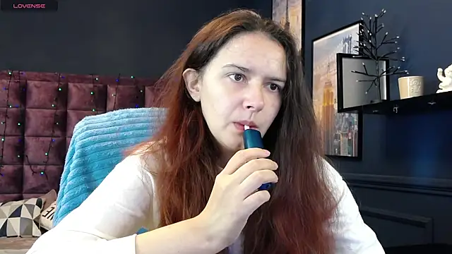 iris nikhols online show from July 15, 1:21 am