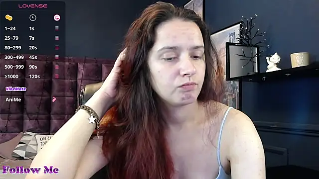 iris nikhols online show from July 30, 10:43 pm